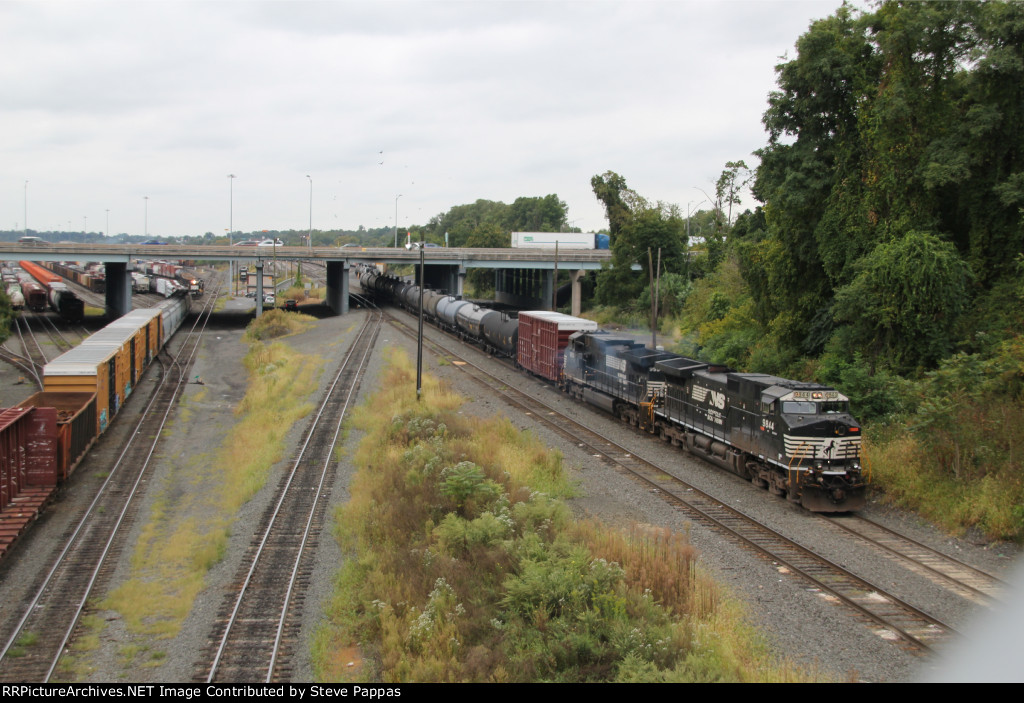 NS 9844 leads train 27N out of Enola yard on A track